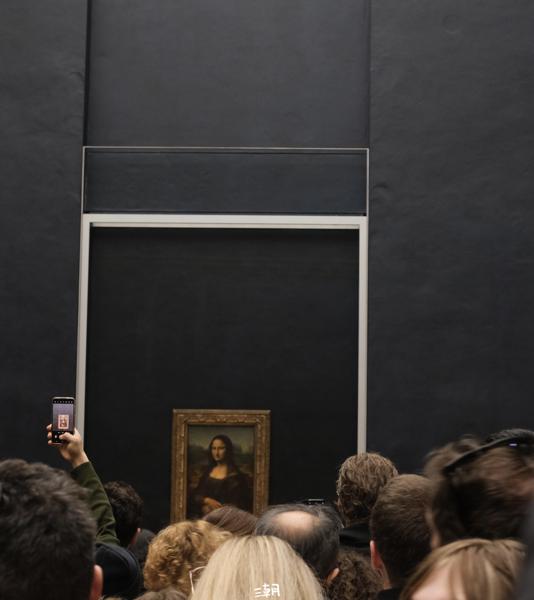  <strong>- Date</strong>: January 03, 2025 <br> <strong>- Exposure Time </strong>: 1/30 <br> <strong>- Focal Length </strong>: 65 mm <br> <strong> - ISO</strong>: 2000 <br>