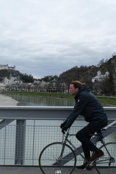  <strong>- Date</strong>: March 11, 2024 <br> <strong>- Exposure Time </strong>: 1/4000 <br> <strong>- Focal Length </strong>: 43 mm <br> <strong> - ISO</strong>: 1250 <br>