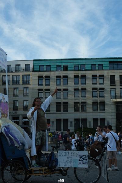  <strong>- Date</strong>: August 23, 2024 <br> <strong>- Exposure Time </strong>: 1/250 <br> <strong>- Focal Length </strong>: 51 mm <br> <strong> - ISO</strong>: 1600 <br>