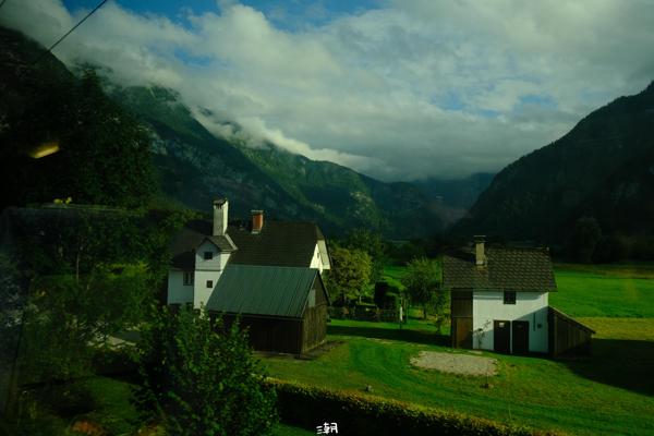  <strong>- Date</strong>: July 28, 2024 <br> <strong>- Exposure Time </strong>: 1/500 <br> <strong>- Focal Length </strong>: 30 mm <br> <strong> - ISO</strong>: 320 <br>