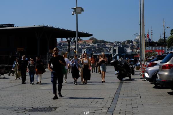  <strong>- Date</strong>: September 22, 2025 <br> <strong>- Exposure Time </strong>: 1/4000 <br> <strong>- Focal Length </strong>: 68 mm <br> <strong> - ISO</strong>: 1000 <br>